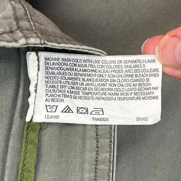 Gloria Vanderbilt Pants 9 Green Straight Leg Casual Trousers Chino Twill Pants - Picture 11 of 11